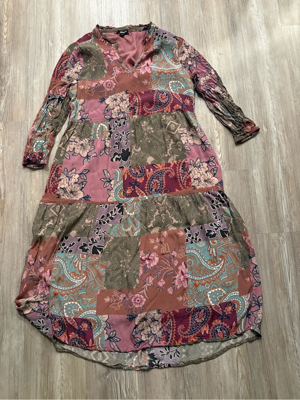 Tolani size small Boho Patchwork Floral Midi Dress - Pink Mix